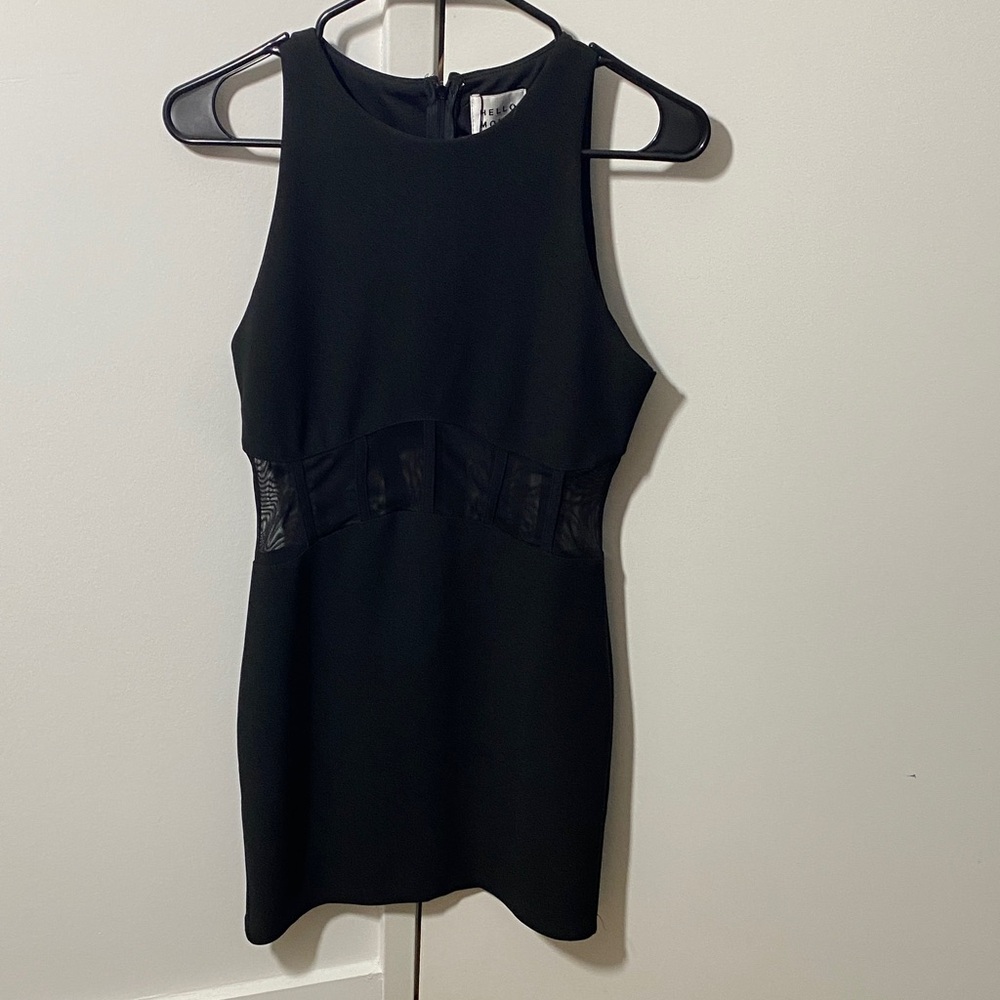 Black Sleeveless Dress (Mid Transparent Lace)